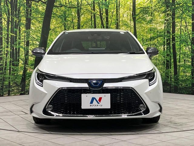 TOYOTA COROLLA TOURING HYBRID 4WD 2020