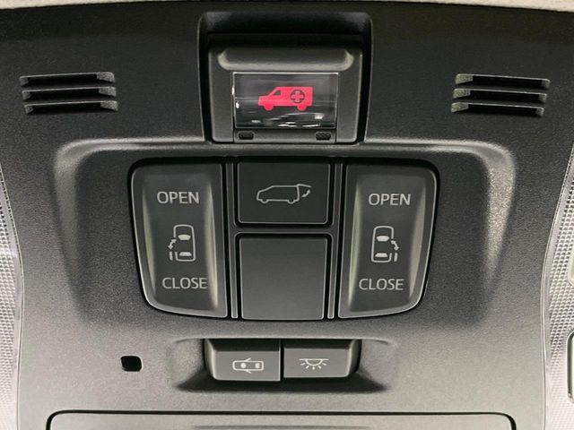 TOYOTA ALPHARD 4WD 2018