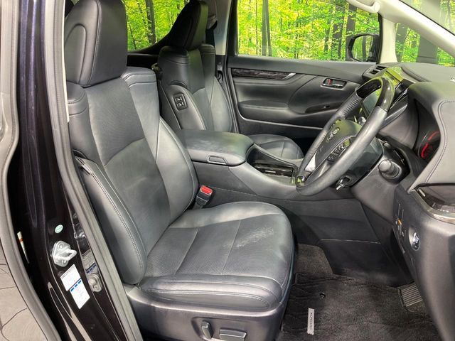 TOYOTA ALPHARD 4WD 2018