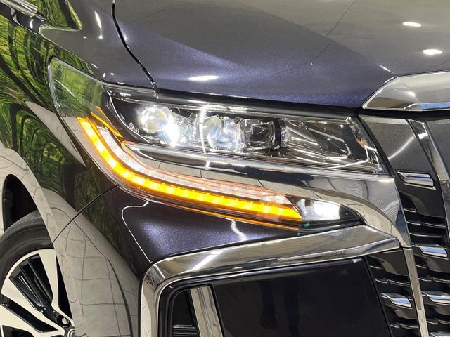 TOYOTA ALPHARD 4WD 2018