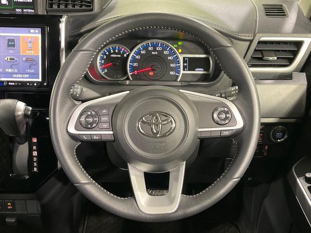 TOYOTA ROOMY 4WD 2021