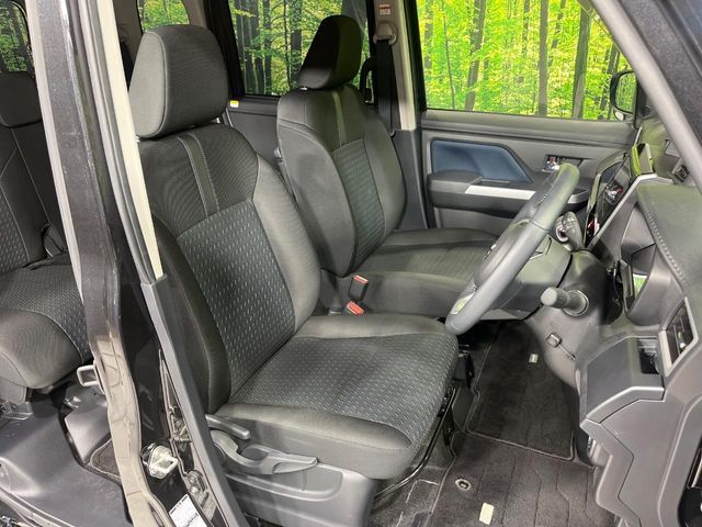 TOYOTA ROOMY 4WD 2021