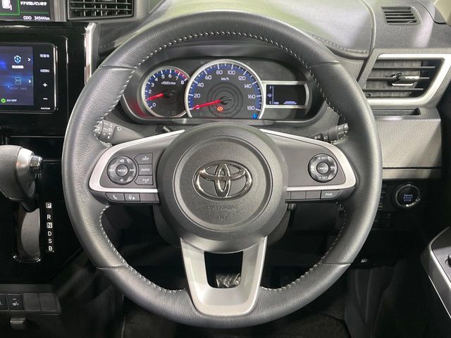 TOYOTA ROOMY 4WD 2021