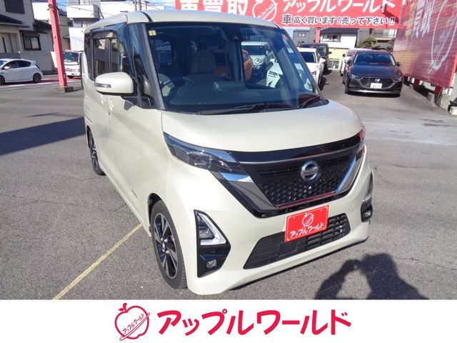 NISSAN ROOX 2021