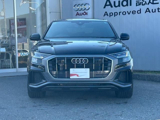 AUDI AUDI Q8 2023