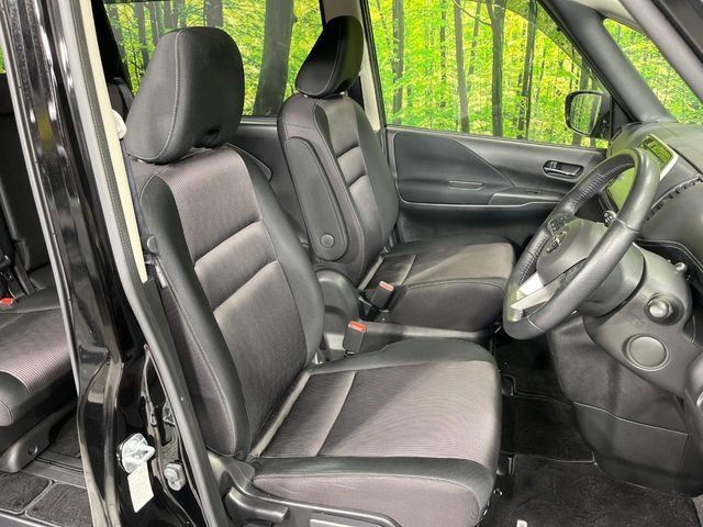 NISSAN SERENA  S-HYBRID 4WD 2017