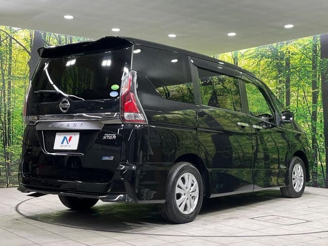 NISSAN SERENA  S-HYBRID 4WD 2017