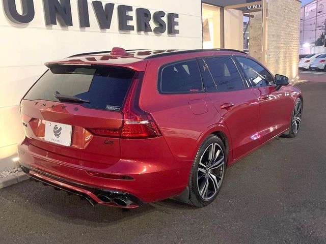 VOLVO VOLVO V60 2021