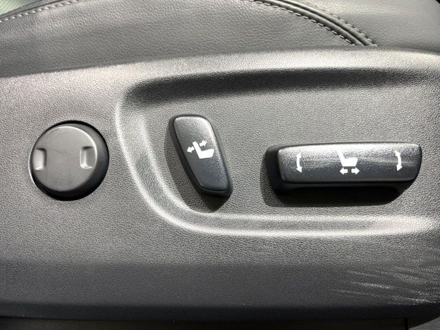 TOYOTA LANDCRUISER PRADO 2023