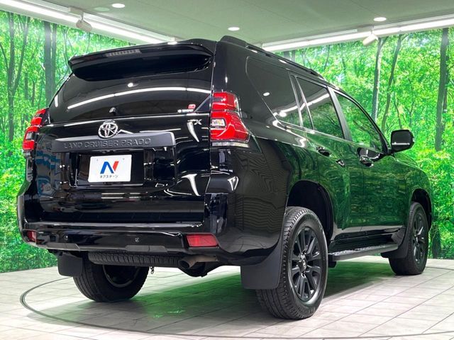 TOYOTA LANDCRUISER PRADO 2023