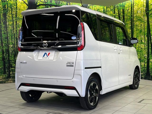 NISSAN ROOX 4WD 2021