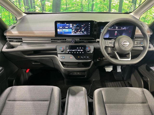 NISSAN SERENA  WG 4WD 2025