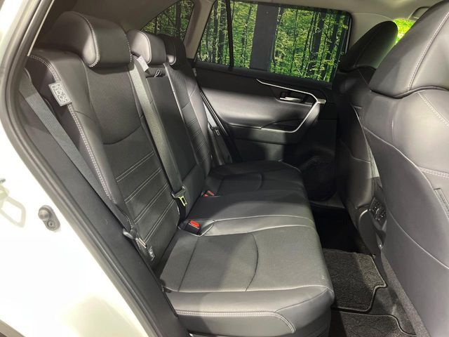 TOYOTA RAV4 HYBRID 4WD 2023