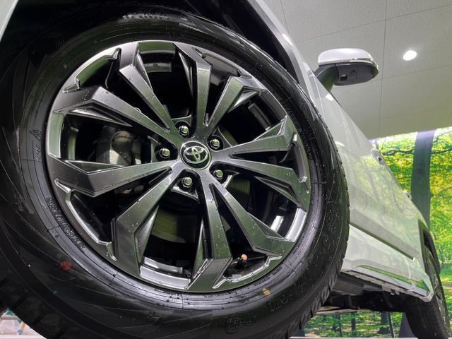 TOYOTA RAV4 HYBRID 4WD 2023