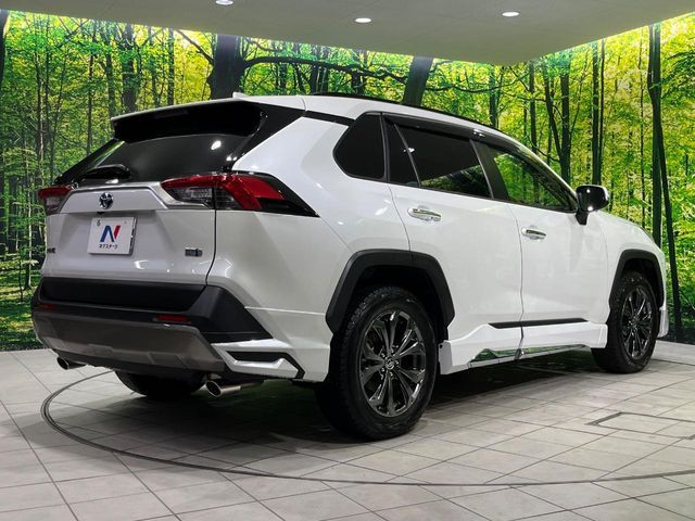 TOYOTA RAV4 HYBRID 4WD 2023