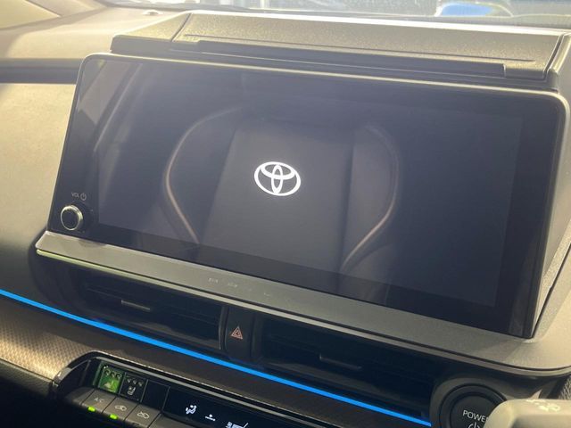 TOYOTA PRIUS 4WD 2023