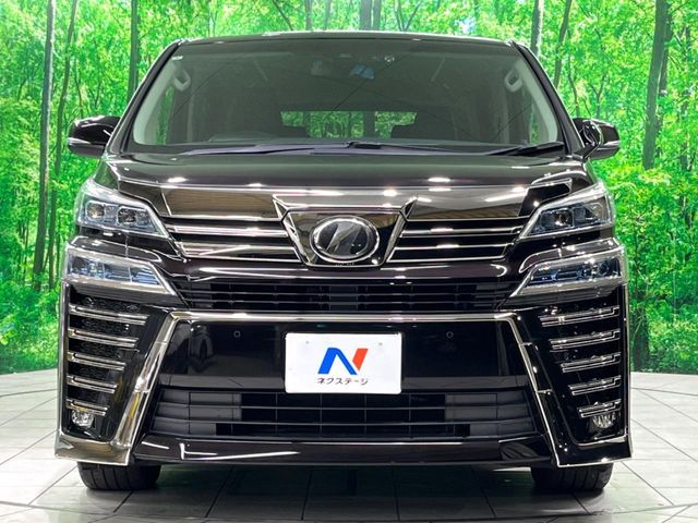 TOYOTA VELLFIRE 2019