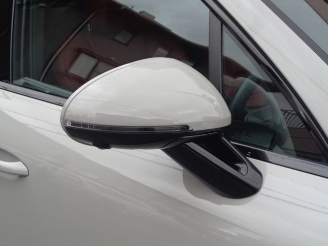 PORSCHE PORSCHE Macan 2022