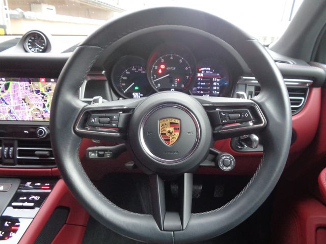 PORSCHE PORSCHE Macan 2022