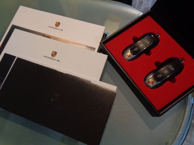 PORSCHE PORSCHE Macan 2022