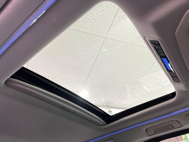 TOYOTA VELLFIRE 2015