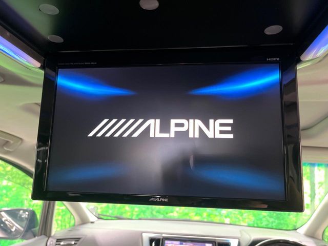 TOYOTA VELLFIRE 2015