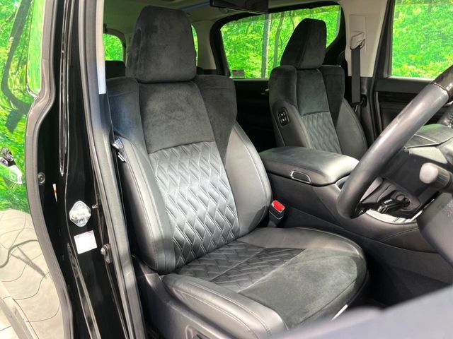 TOYOTA VELLFIRE 2015