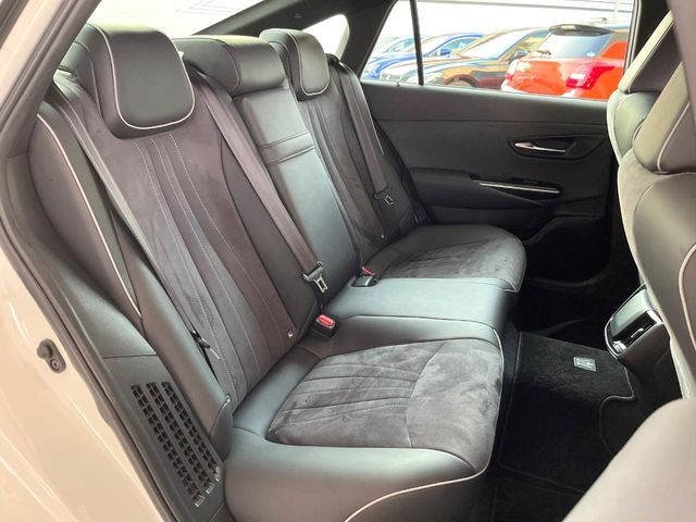 TOYOTA CROWN sedan hybrid 2018