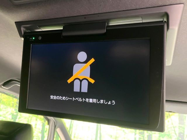 TOYOTA VOXY HYBRID 2021