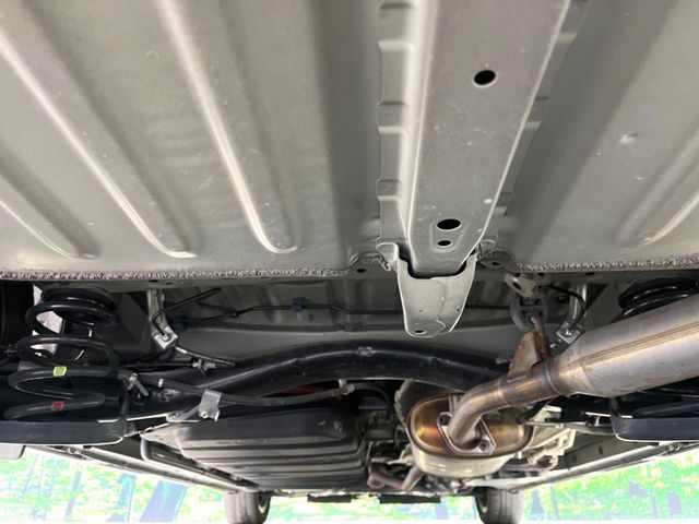 TOYOTA VOXY HYBRID 2021