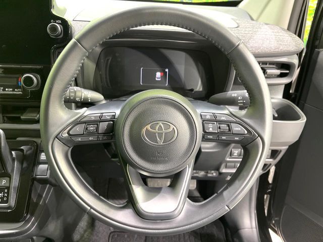 TOYOTA SIENTA HYBRID 2025