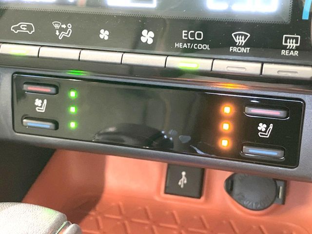 TOYOTA RAV4 4WD 2022