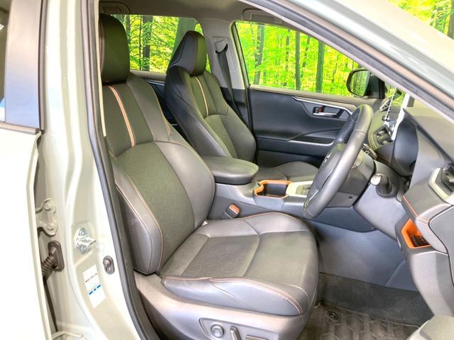 TOYOTA RAV4 4WD 2022