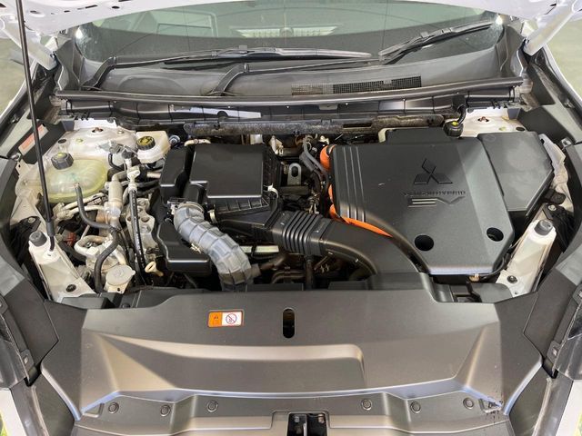 MITSUBISHI OUTLANDER PHEV 2022