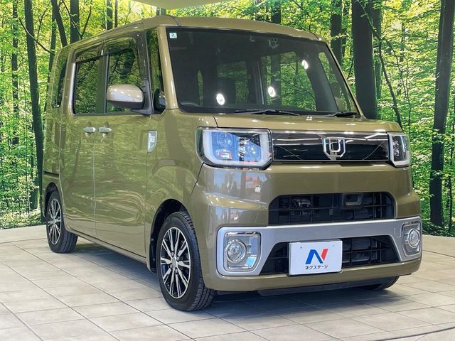 DAIHATSU WAKE 2016