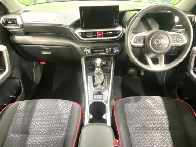 TOYOTA RAIZE HYBRID 2022