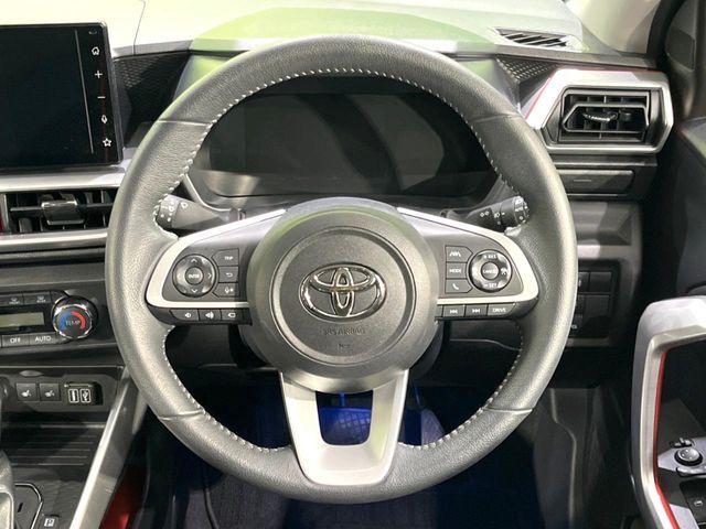 TOYOTA RAIZE HYBRID 2022