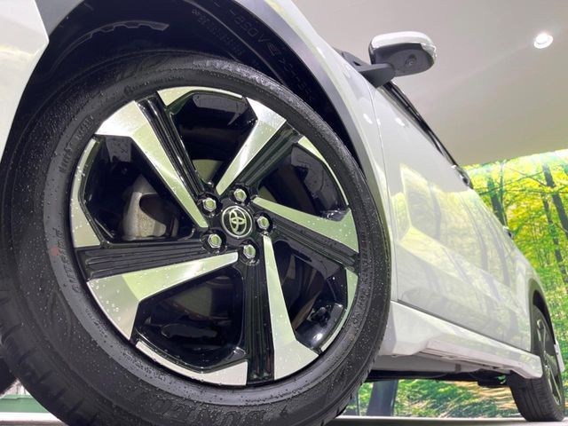 TOYOTA RAIZE HYBRID 2022