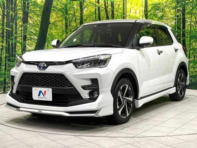 TOYOTA RAIZE HYBRID 2022