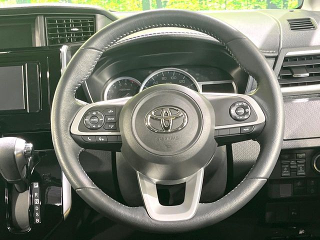 TOYOTA ROOMY 2021