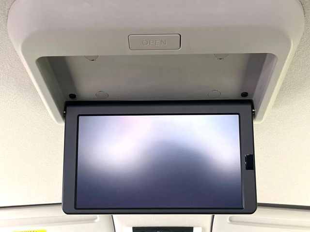 NISSAN SERENA  S-HYBRID 2018