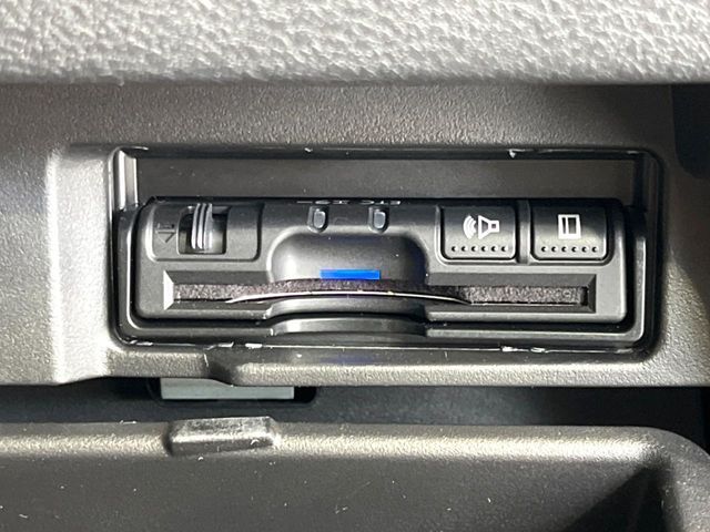 NISSAN SERENA  S-HYBRID 2018