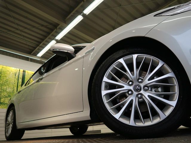 TOYOTA CAMRY HYBRID 2017