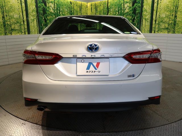 TOYOTA CAMRY HYBRID 2017