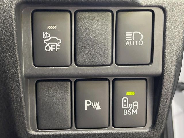 TOYOTA LEXUS IS300h 2018