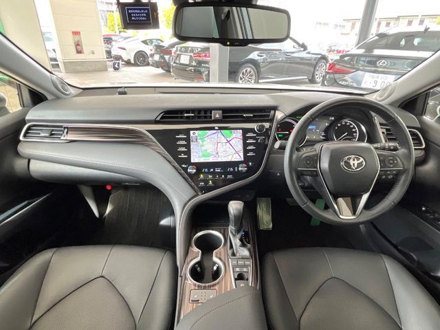 TOYOTA CAMRY HYBRID 2020