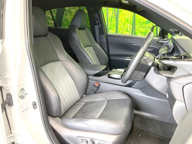 TOYOTA HARRIER 2WD 2022