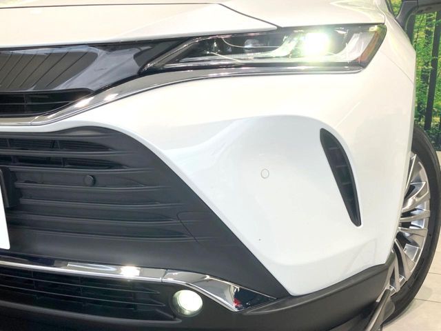 TOYOTA HARRIER 2WD 2022