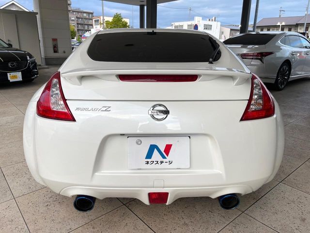 NISSAN FAIRLADY Z 2012