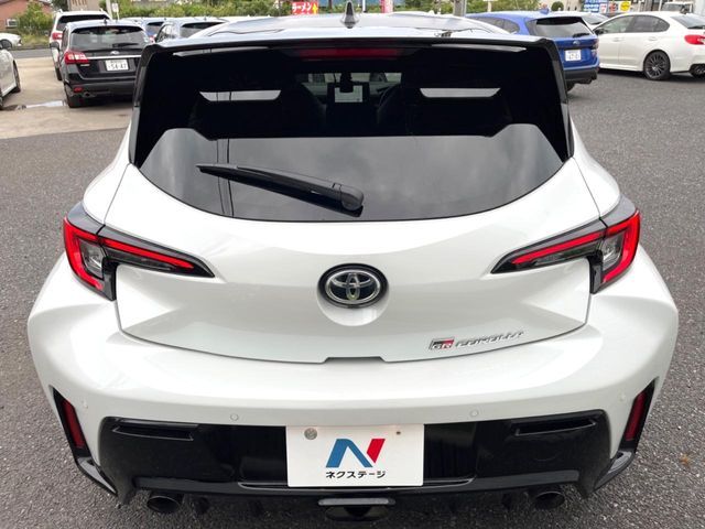 TOYOTA GR COROLLA 2024